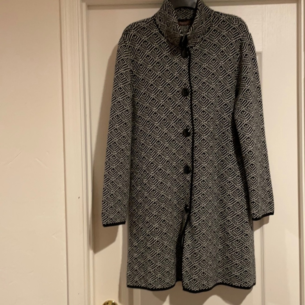 Women's Black and Gray Cardigan